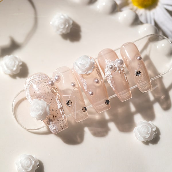 Nail Art 3D Resin Vit Ros Blomdesign Aurora Kronblad Nagel