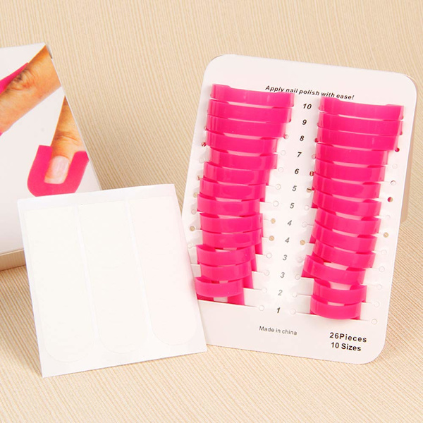 26PCS Återanvändbara mjuka plast nagellack stenciler med 10 storlekar