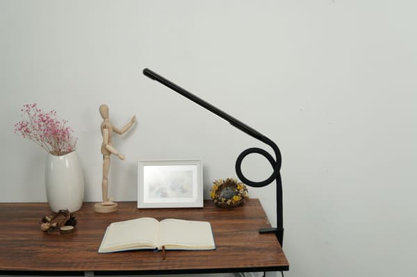 LED Klemmeskrivebordslampe, USB Fleksibel Foldbar Læselampe Blødt Lys