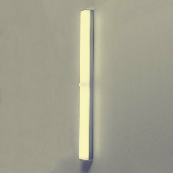 Automatisk Oppladbar Skaplampe, Fullskjerms Belysning Under Skap, Bevegelsessensor Trefarget Varm Hvit (Liten Rektangulær)