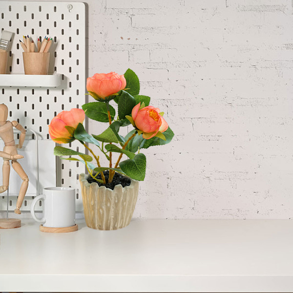 Kunstig blomst trehodet liten te-rose bonsai plante