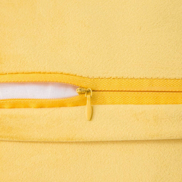 2 kpl Sametinen Tyynynpäällinen Pompom-Koristeella