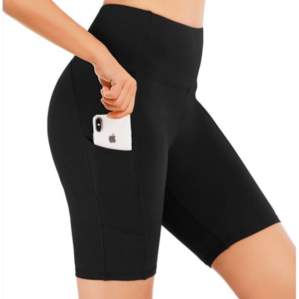 Yogashorts med förbättrad fukttransport och andningsförmåga