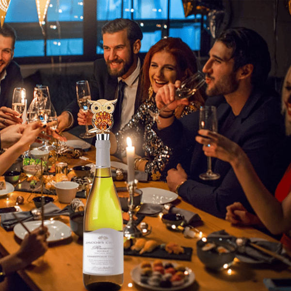 Håndlavede Glas Kunstneriske Ugle Vinpropper, Krystal Polygonal Design Tilføjer Elegance til Ethvert Bord, Genanvendelig Silikonering Sikrer Lufttæt Forsegling, 2 STK