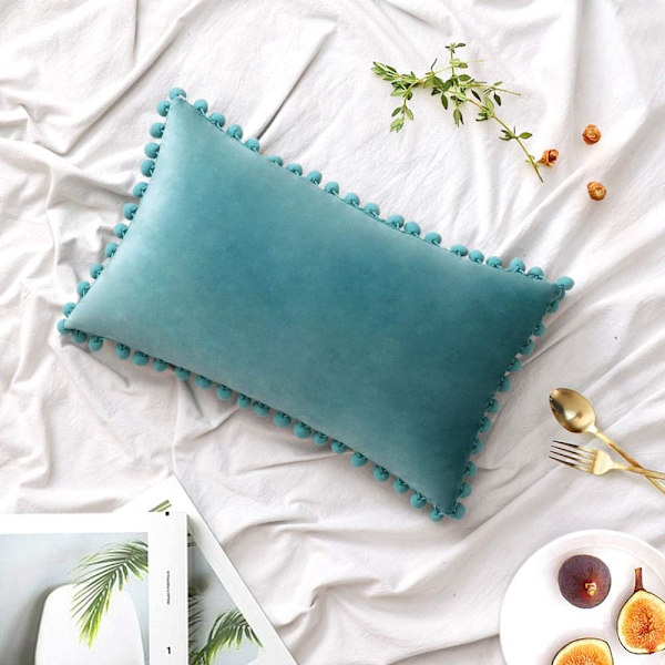 2 kpl Sametinen Tyynynpäällinen Pompom-Koristeella