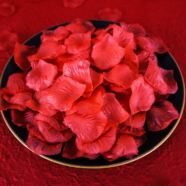 1200 stykker roseblader, Kunstige roseblader