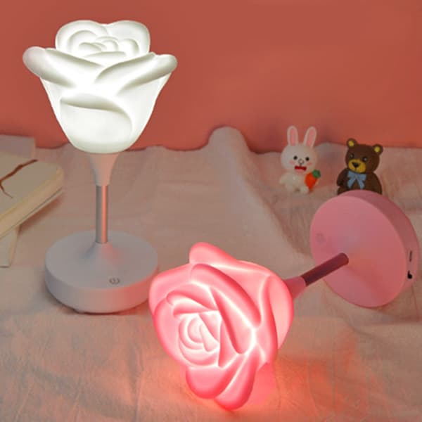 3D Rose-formet USB Genopladelig Touch Natlampe 3 Indstillinger Dæmpbar