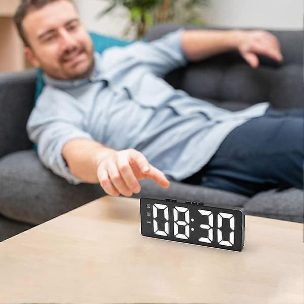 Speiloverflate LED Digital Vekkerklokke, HD Digital Bordvekkerklokke, Stemmekontroll & Temperatur Se