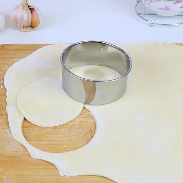 Kakformar, Kraftiga och Återanvändbara Livsmedelsklassat Rostfritt Stål Mångsidiga Runda Formar för Din Perfekta Bakningsupplevelse, Slät Rullad Kant