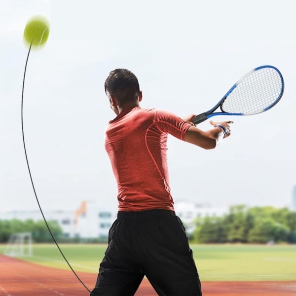 Tennistreenisetti, pohja ja 3 palloa