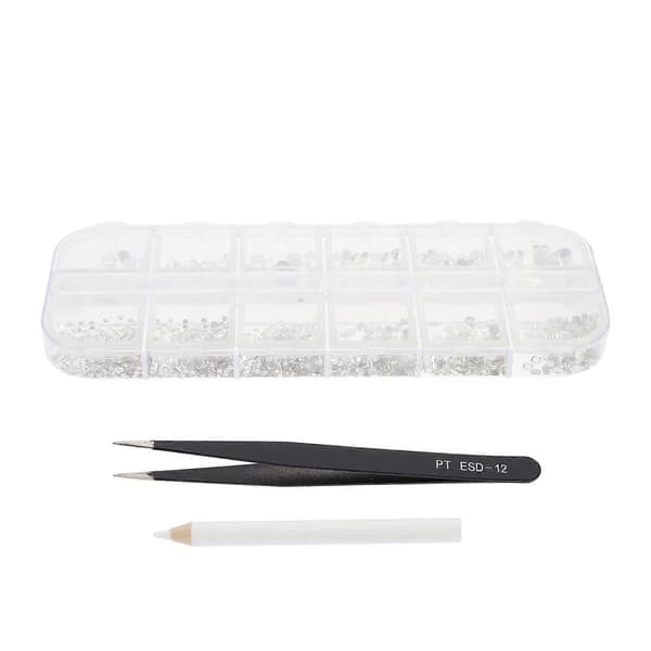 1 sett neglekunstdekorasjoner Plast Rhinestone negletilbehør DIY manikyrpynt
