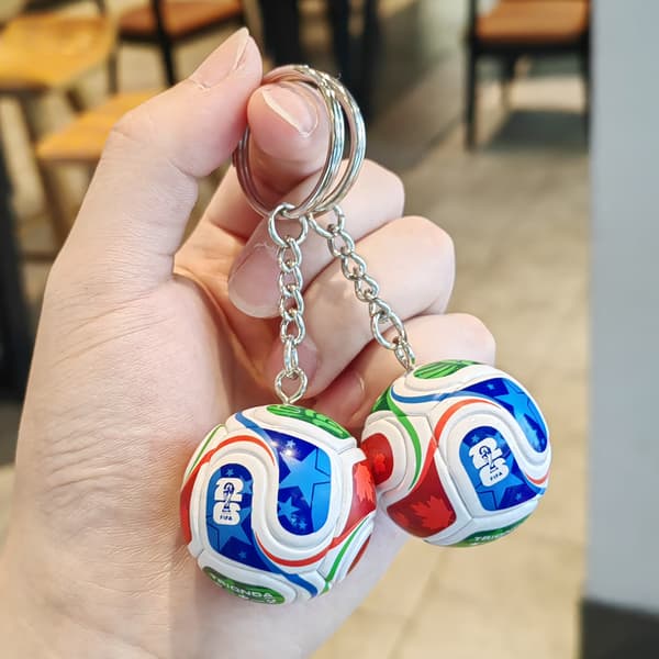 VM-fotbollsnyckelring, väskberlock, nyckelring, unisex-accessoar, supporterpresent