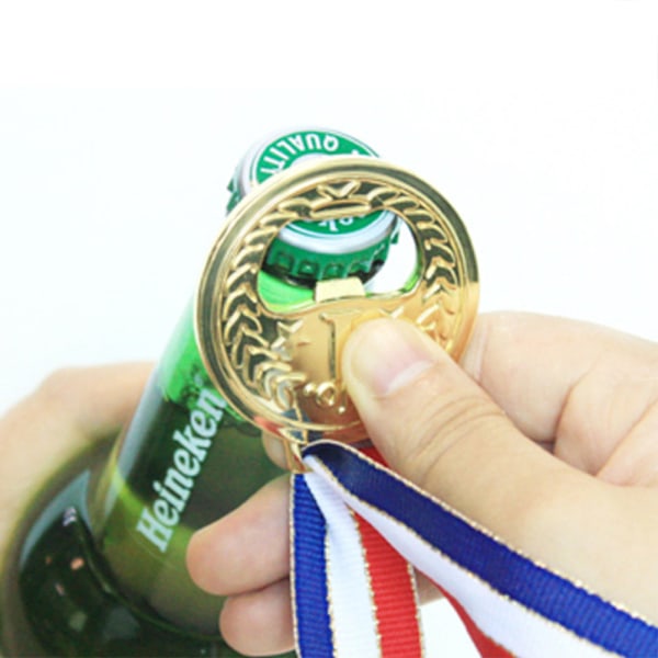 Stilfull Medalj Kapsylöppnare, Vinnarmedaljdesign Med Lättviktig Bekvämlighet För Alla Dina Öppningsbehov