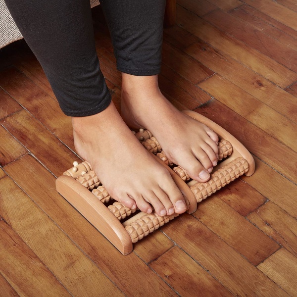 Acupressure fotmassage för smärtlindring - Trä dubbel fotvals