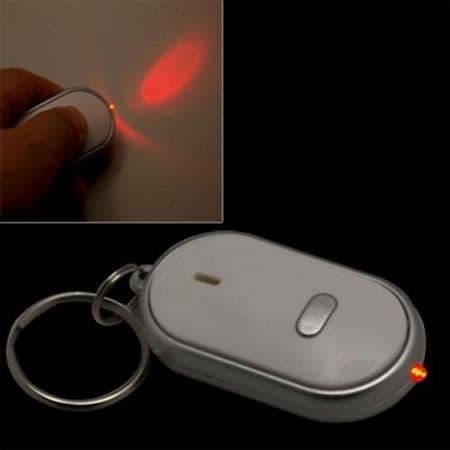 NØGLEFINDER MED FLØJTE + LYS