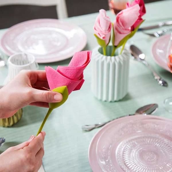 SHOP-STORY - BLOMMASERVETT: Set med 4 Blomsterservetthållare