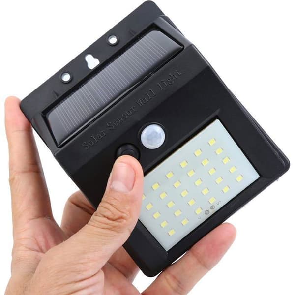 Solcellelampe - YYV - 30 LED - IP65 Vandtæt - Bevægelsessensor - Trådløs