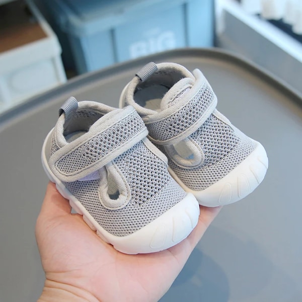 Andningsbara mesh-sandaler för män och kvinnor, halkfria skor för spädbarn i åldern 0 till 3 år grey 23 (insole 16.5 cm)