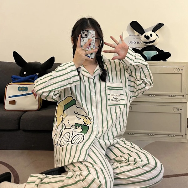 Minio - Snoopy Kawaii Pyjamas för kvinnor, randigt set för par, avslappnade kläder för hemmet Snoopy 48-55 kilograms