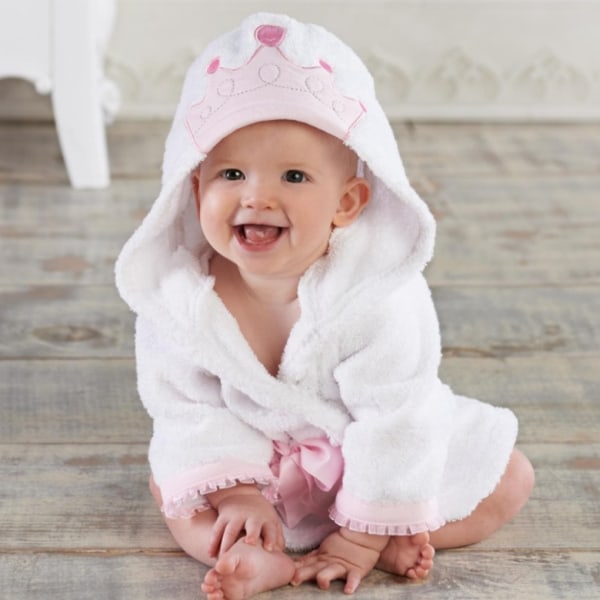 Söt morgonrock för nyfödda bebisar med utsökta kläddetaljer