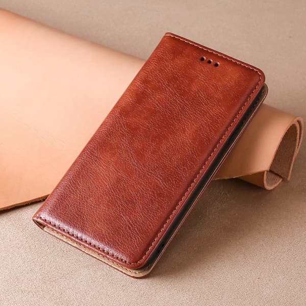 Etui til iPhone 15 Plus Business Brun Flip Magnetisk
