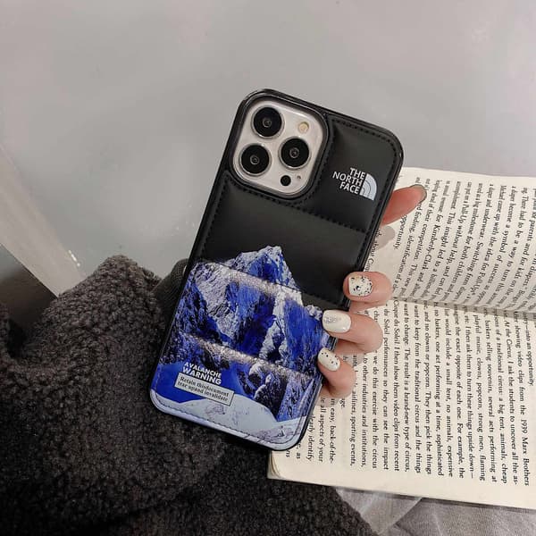 Etui til iPhone 13 Pro Creative Down Jacket North Design