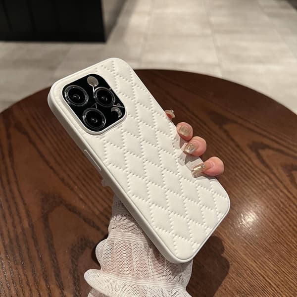 Fodral för iPhone 14ProMax Vit Diamantkornig lädertextur Full-Body lins