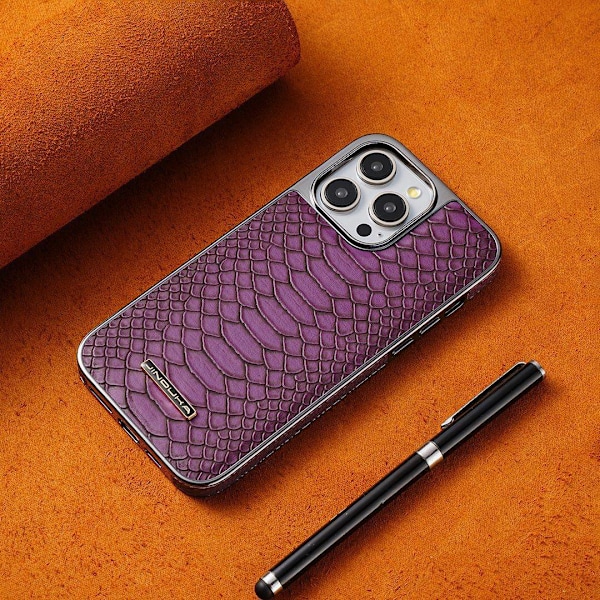 Kotelo iPhone 16 6.1 tuumalle 【Violetti】Käärmekuvio◆Galvanointiprosessi+Iso reikä Ylellinen nahkainen koko vartalon suoja