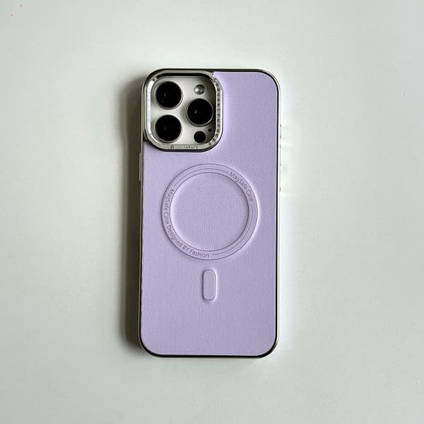 Etui til iPhone 16Pro Max Lilla krystall diamantramme Magnetisk lær