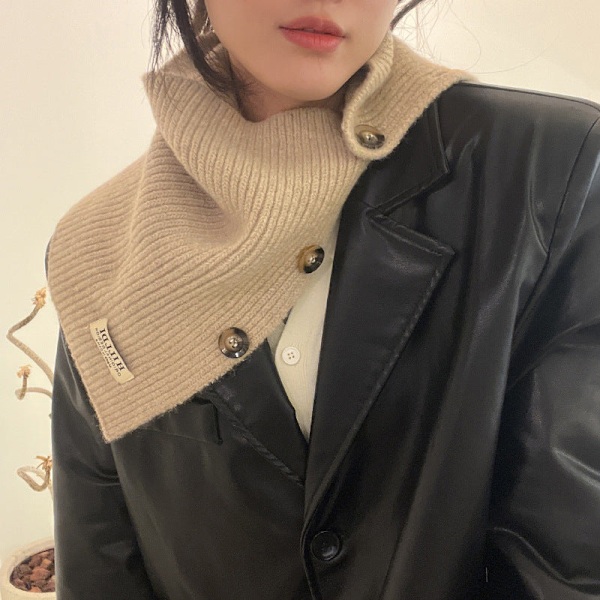 Dame falsk krage Avtakbar halvstrikket ullknappskjerf Apricot 26cm