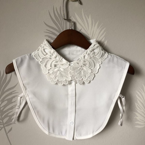 Dame falsk krage Avtakbar halv Brodert Utsøkt Stoff White