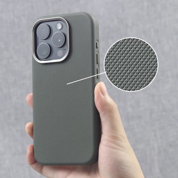 Etui til iPhone 15 Pine og Cypress Green diamantmønstret skinn magnetisk linse
