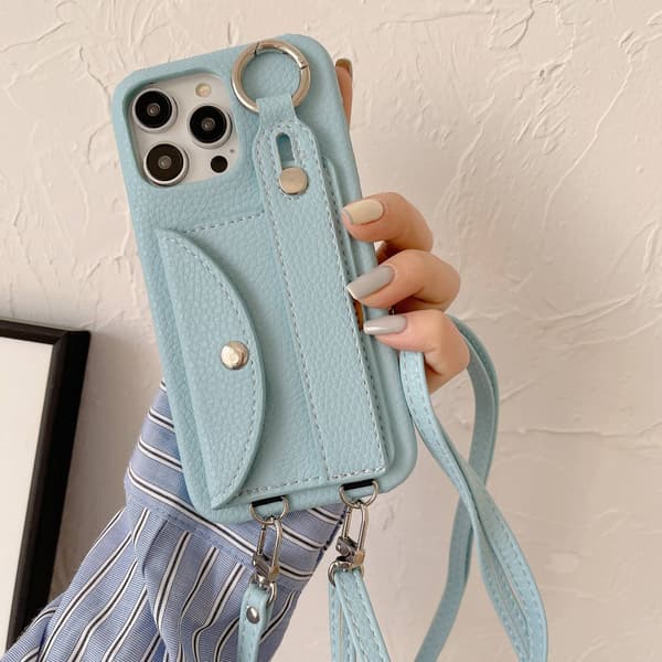 Etui til iPhone 15plus Kortholder Håndledsrem Lyseblå Læder kortholder, håndleds crossbody