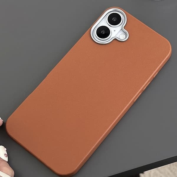Etui til iPhone 16 Pro Bronse Lærmønster Klassisk hardt lær