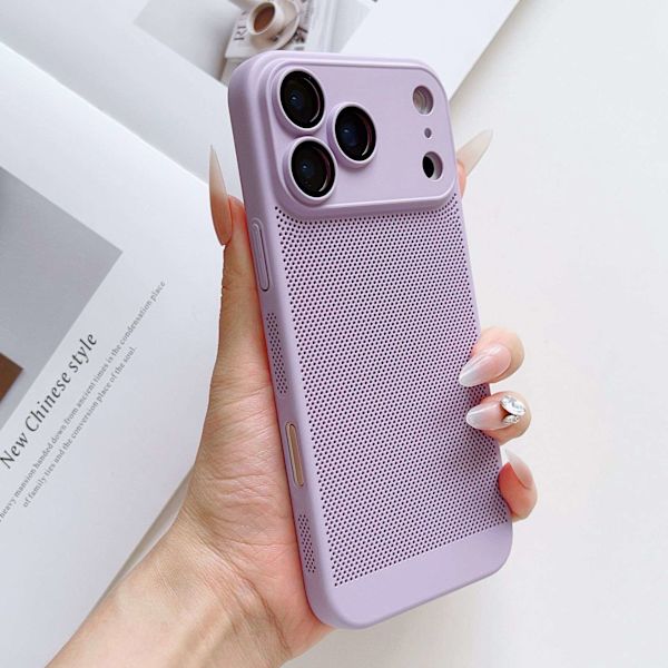 Etui til iPhone 17 Pro, \"Skin Feel\" med linsedetaljer, ventilert, lys lilla