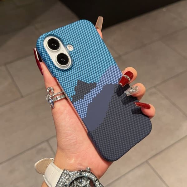 Fodral för iPhone 17 Pro Kolfibertextur Magnetisk Slimmad Profil Blå Noz36147