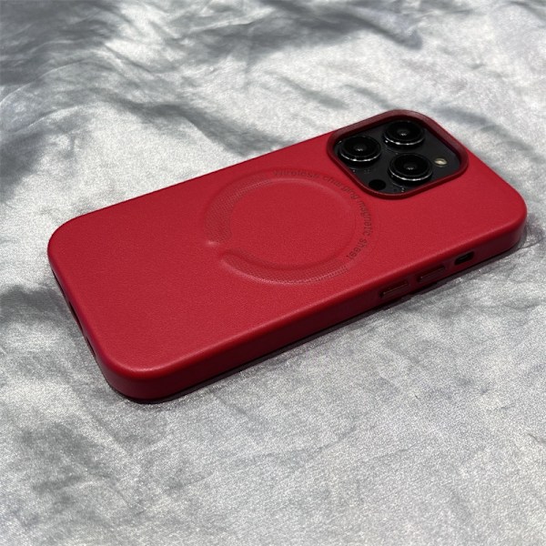 Etui til iPhone 13roMax Crimson Magnetisk læder stort hul