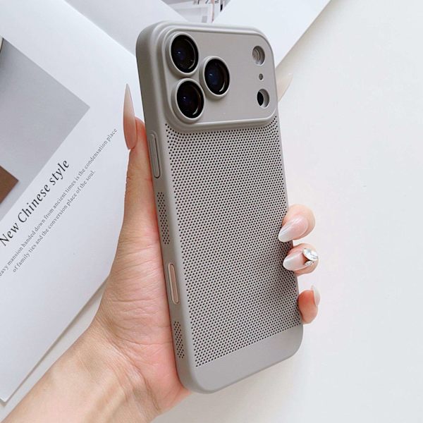 Fodral för iPhone 16 Pro Skin Feel Linsdetalj Ventilerad Grå