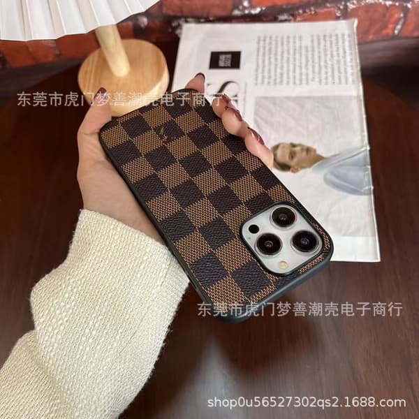 Fodral för iPhone 15 Pro, Klassiskt Brun, Klassiskt läder, lätt lyxig textur