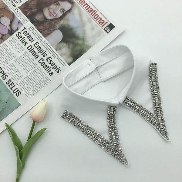 Lös krage för damer Avtagbar halvmode Trendig Pärlutsmyckad Styl White