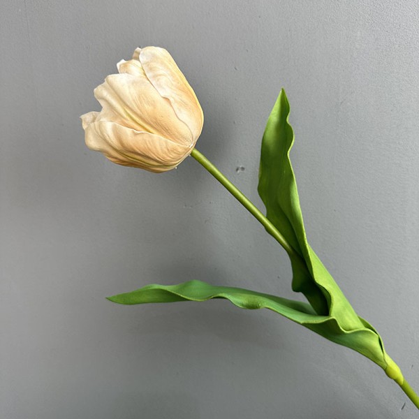 PU Papegøje Tulipan Boligindretning Foto Rekvisit Kunstig Blomst til Receptionsskranke Blød Hydrerende Tulipan Kunstig Blomst PU four-layer tulip color