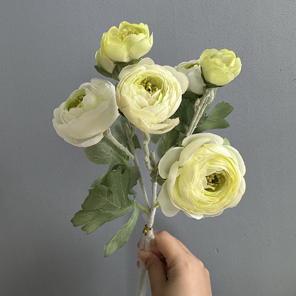 Faux 7-Huvud Flockad Kamelia Pion Bröllopsdekor Multi-Lager Ranunkel Sidenblomma 7 heads of white hairy lotus