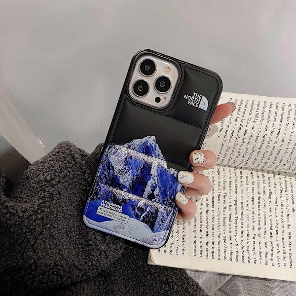 Cover til iPhone 15 Pro Max Creative Down Jacket North Design