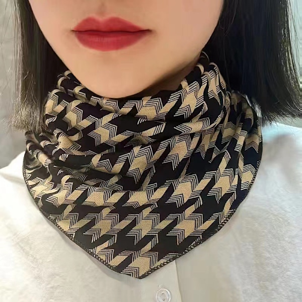 Dame falsk krage Avtakbar halvtynn Cervical Support Bana Unique