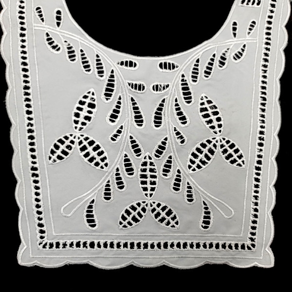 Dame falsk krage Avtakbar halv Brodert DIY Blonder Acces White White