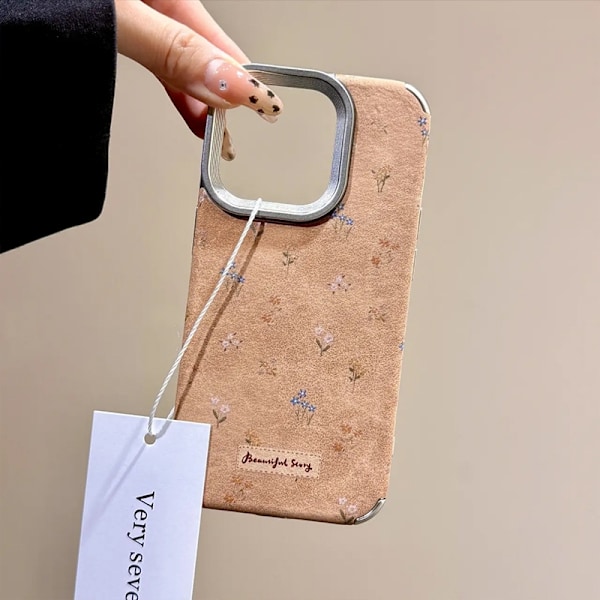 Etui til iPhone 15 Plus Sky Ladder Lammeskinn-Sølv-Liten Blomstret Enkelt Skall Høst og vinter brunt lær teksturert liten blomstret Stropp