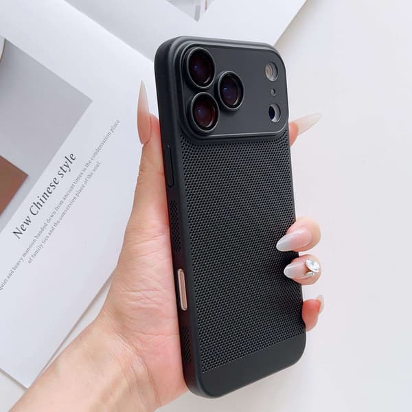Etui til iPhone 16 Pro Skin Feel Lens Detail Ventileret Sort
