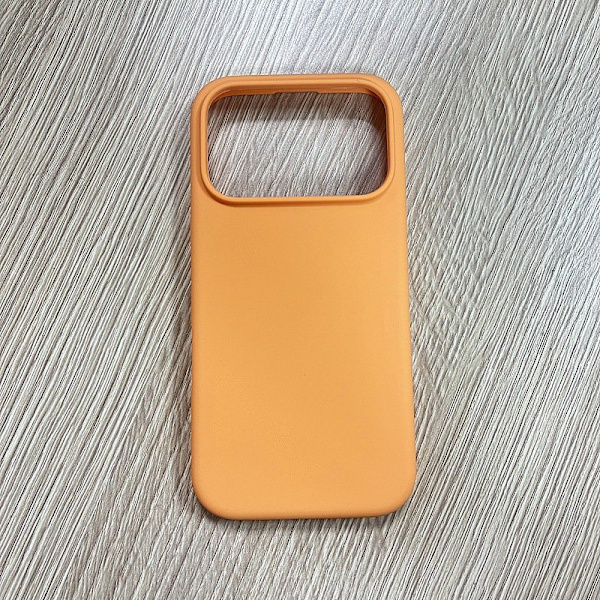 Etui til iPhone 17 e Magnetisk Silikone Orange