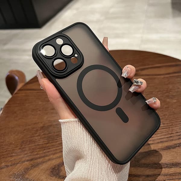 Etui til iPhone 13 Pro Max Frosted Magnetic Black Noz26423