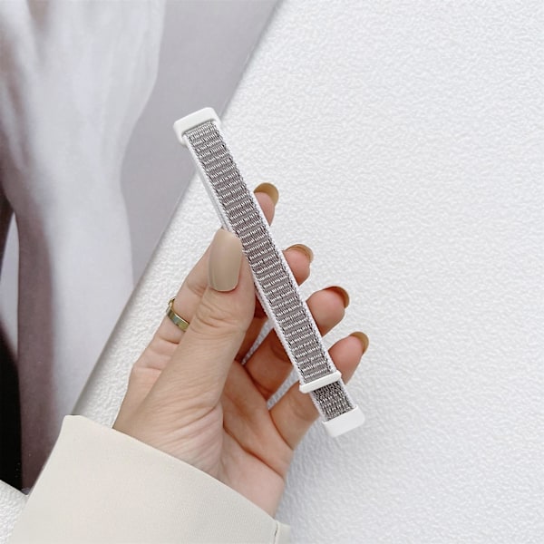 Vit Vit Nylon Loop Rem  kompatibel med  Fitbit Luxe